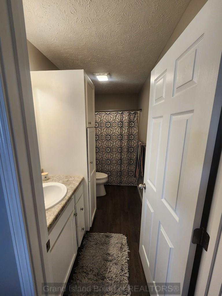 2612 Market Lane