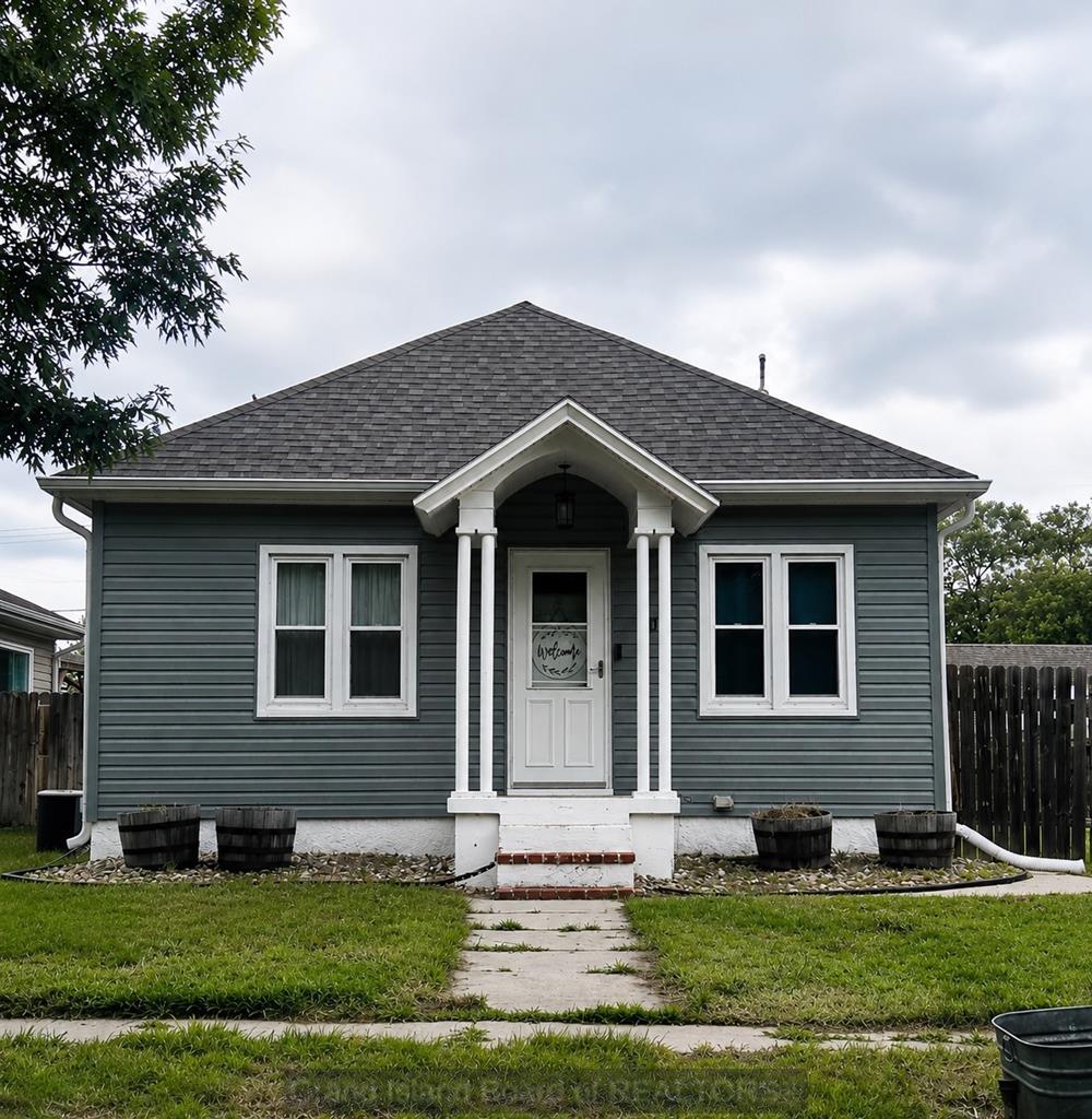 707 Sicily Avenue