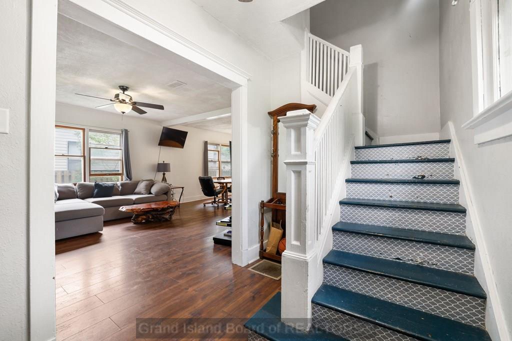 835 N Cedar Avenue