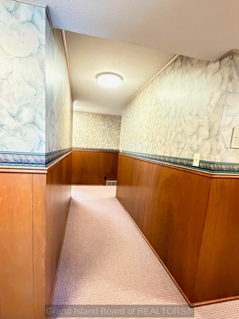 721 W 7th Street