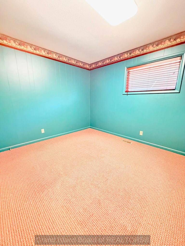 721 W 7th Street