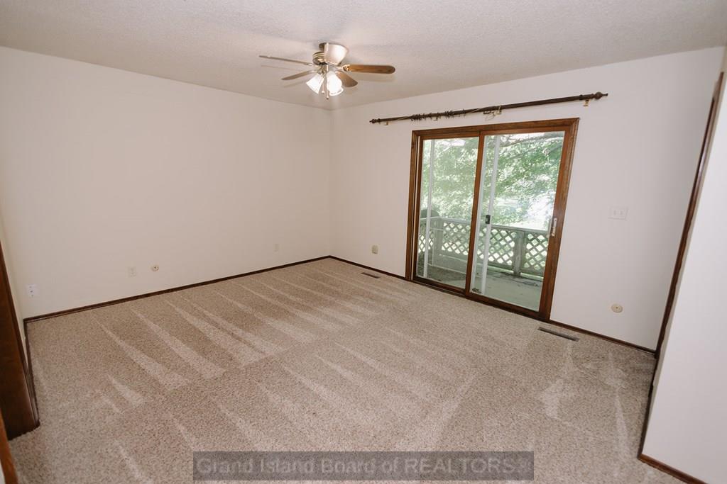 2130 Viking Place