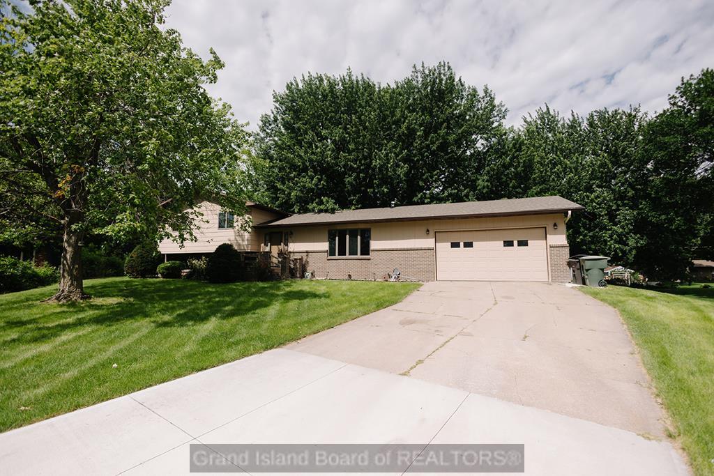 2130 Viking Place