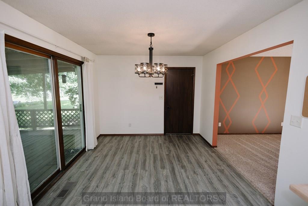 2130 Viking Place