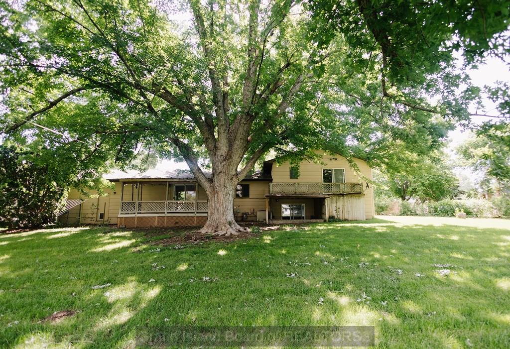2130 Viking Place