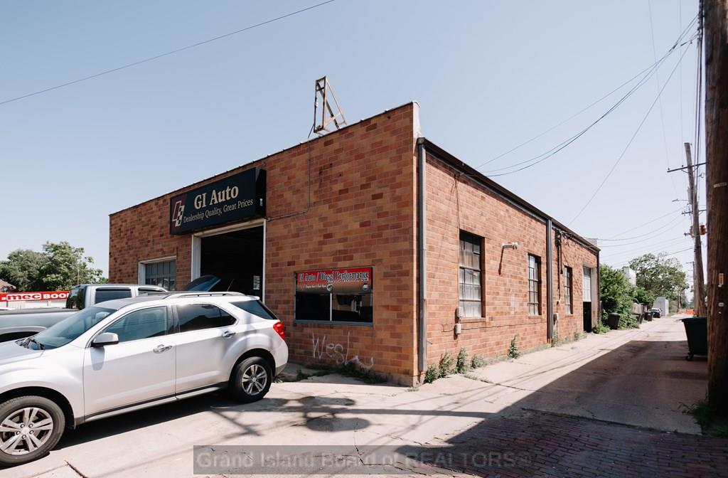 415 North Walnut Street