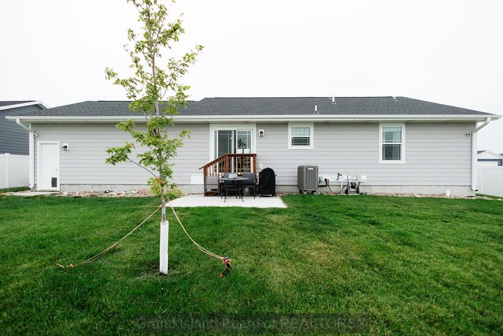 601 Kenneth Drive