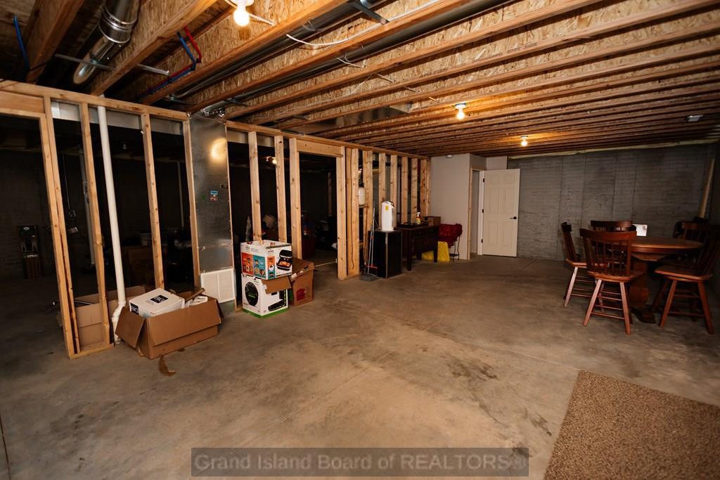 601 Kenneth Drive