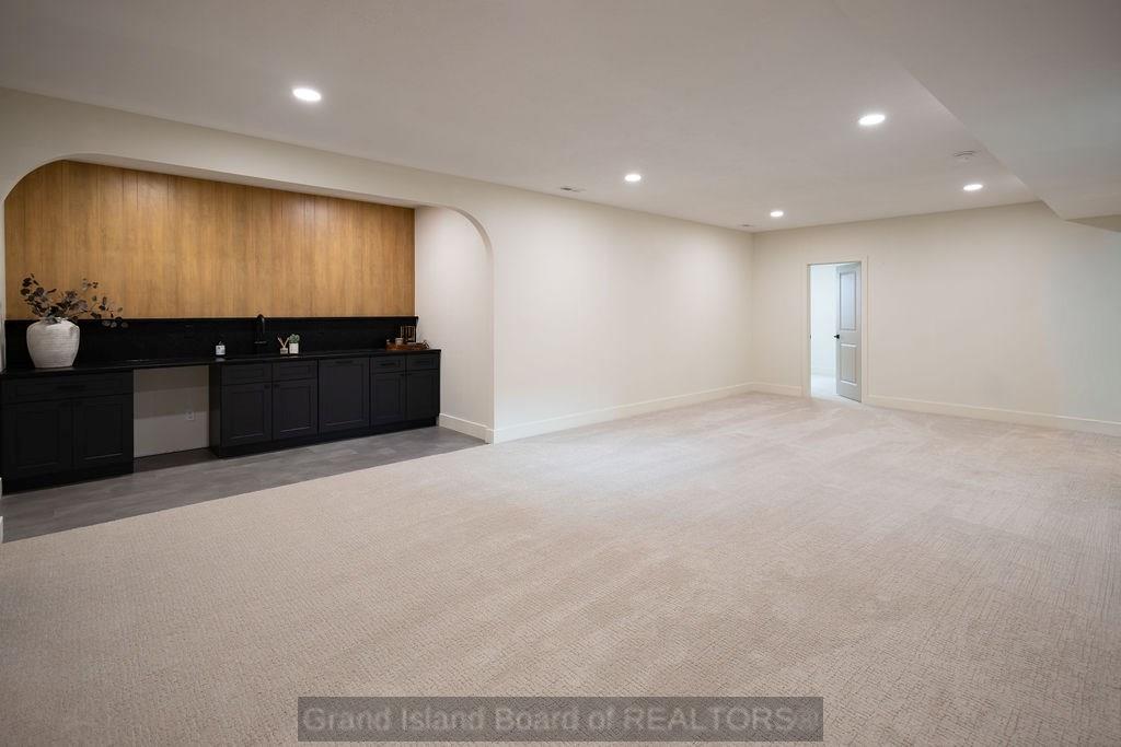 3309 Torrey Pines Place