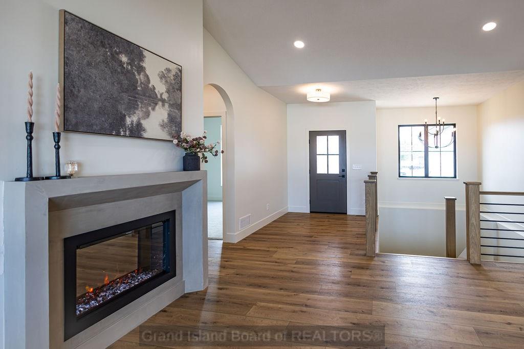 3309 Torrey Pines Place