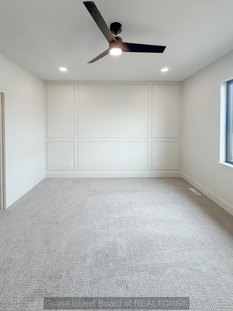 3309 Torrey Pines Place