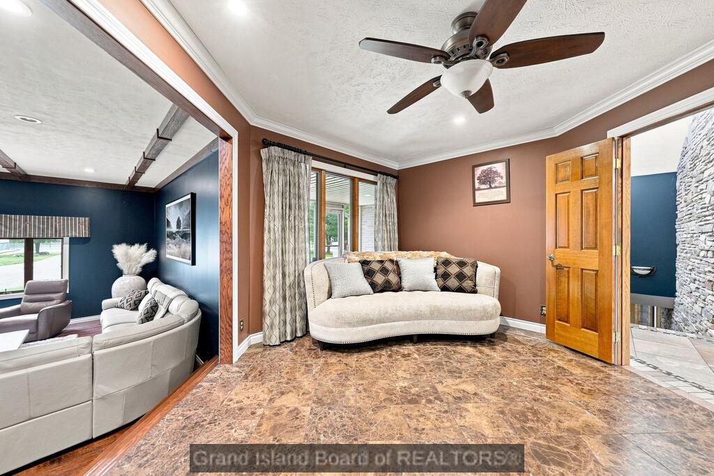2807 N Engleman Road