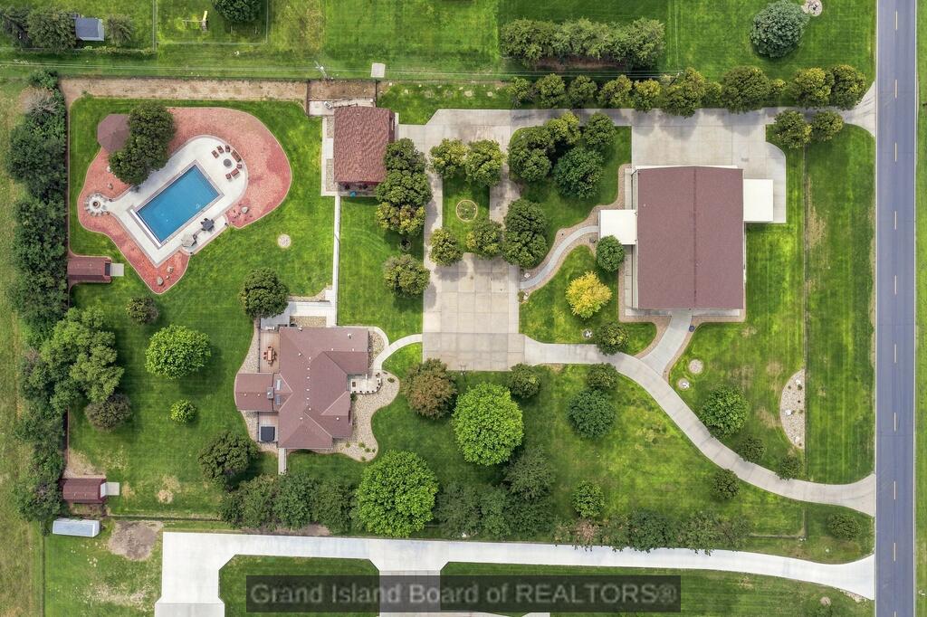 2807 N Engleman Road