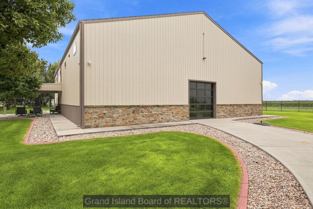 2807 N Engleman Road