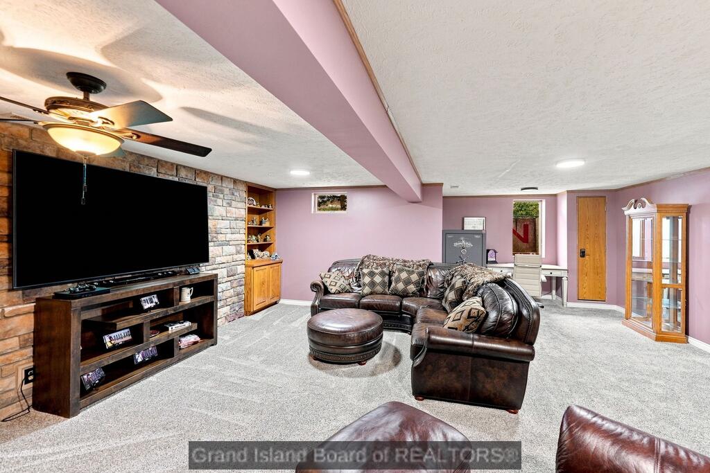 2807 N Engleman Road