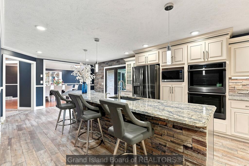 2807 N Engleman Road