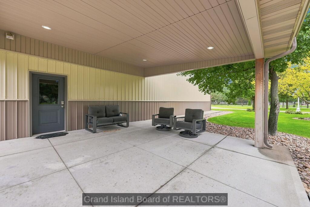2807 N Engleman Road