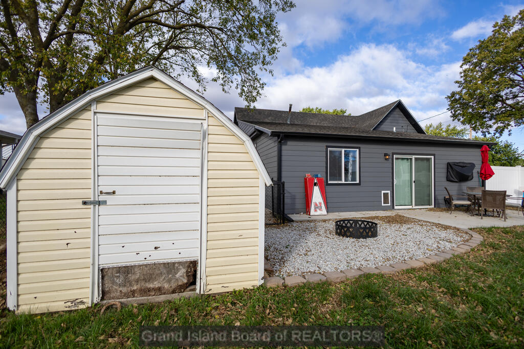 416 9th Street, Aurora