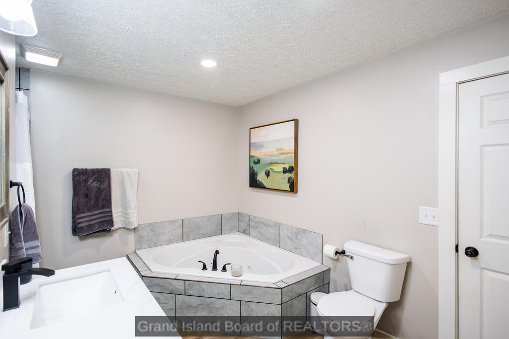 416 9th Street, Aurora