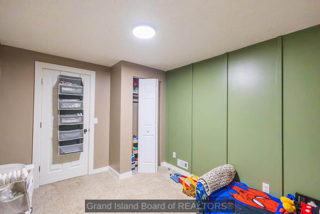 416 9th Street, Aurora