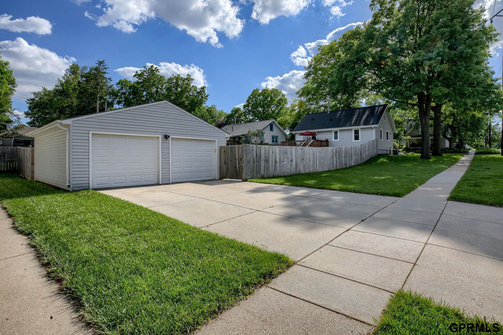 2142 N 68th Street