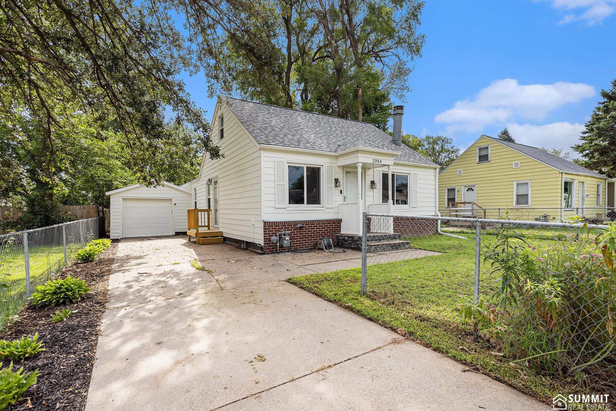 2954 N 56th Street