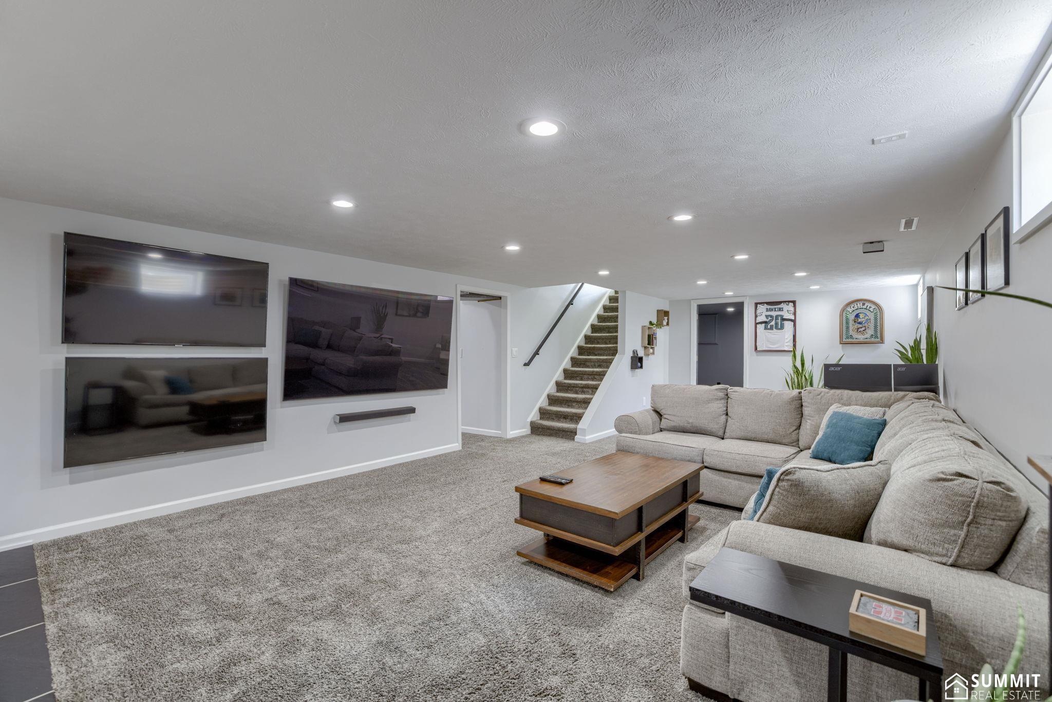 220 Glenhaven Drive