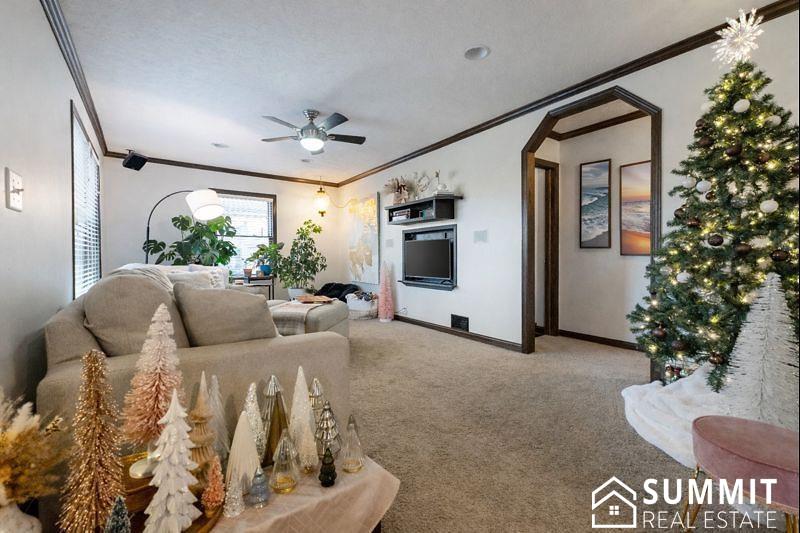 900 S 48th Street