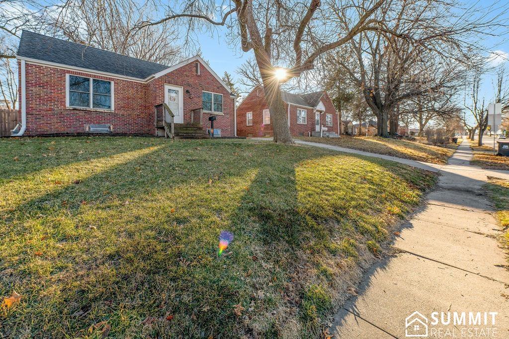 900 S 48th Street