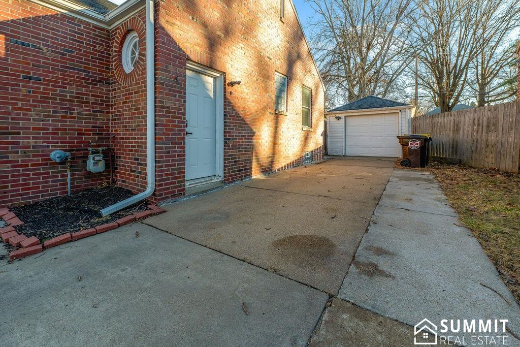900 S 48th Street