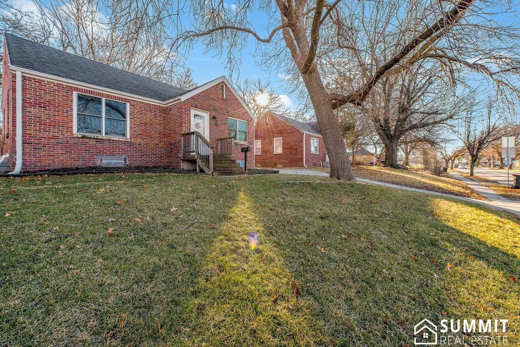 900 S 48th Street