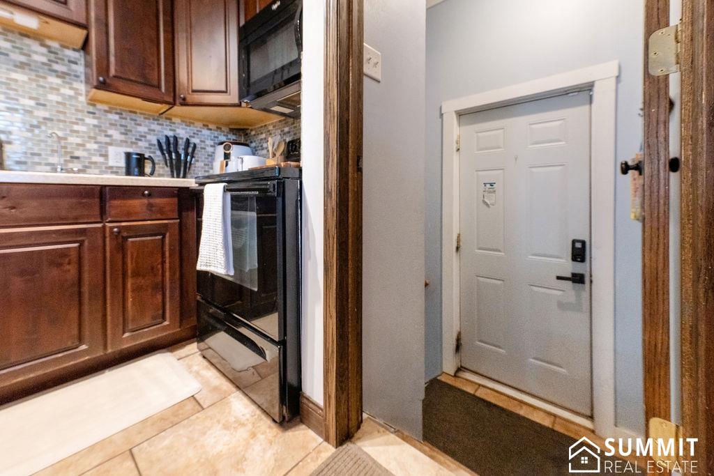 900 S 48th Street