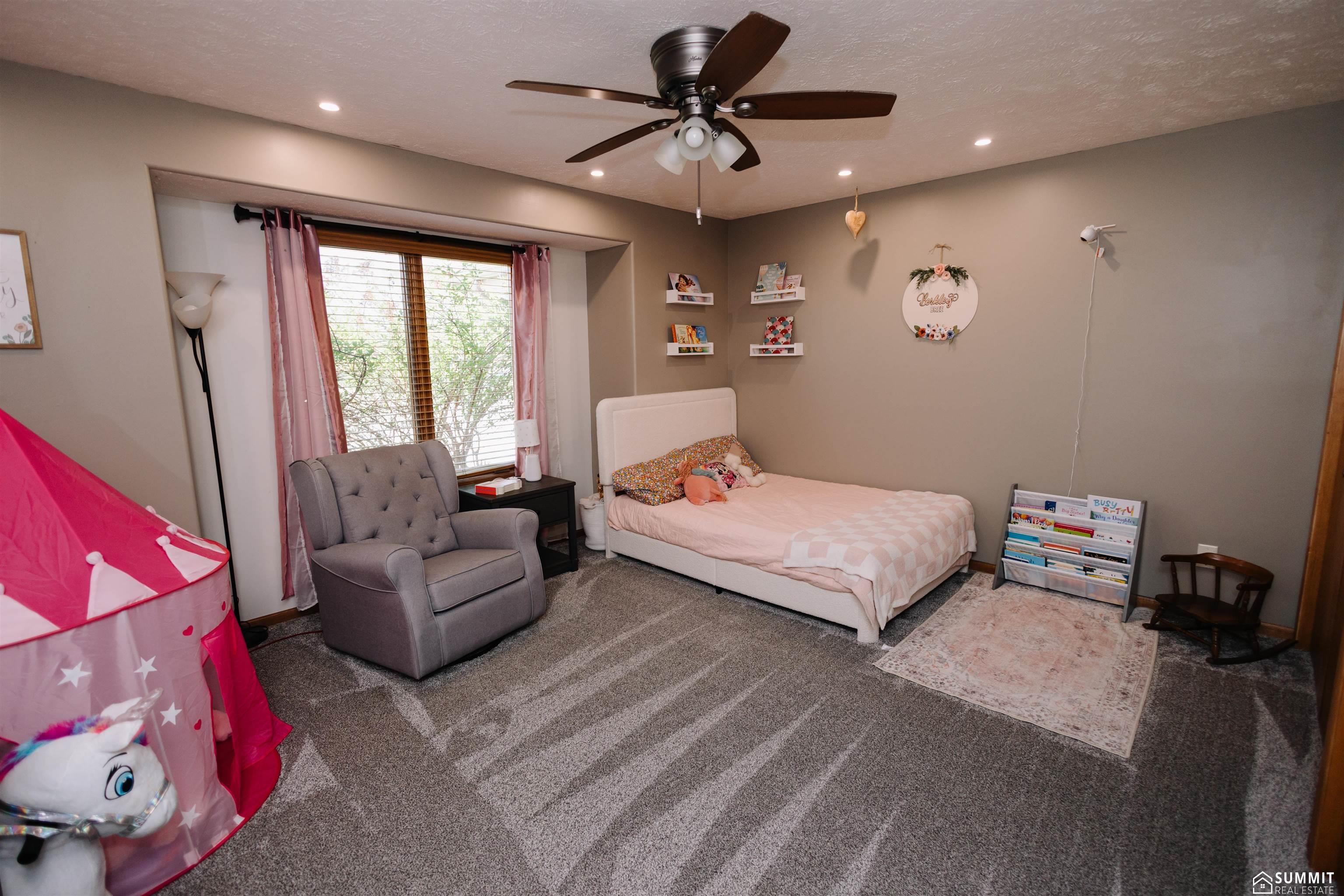 123 Meadowlark Circle