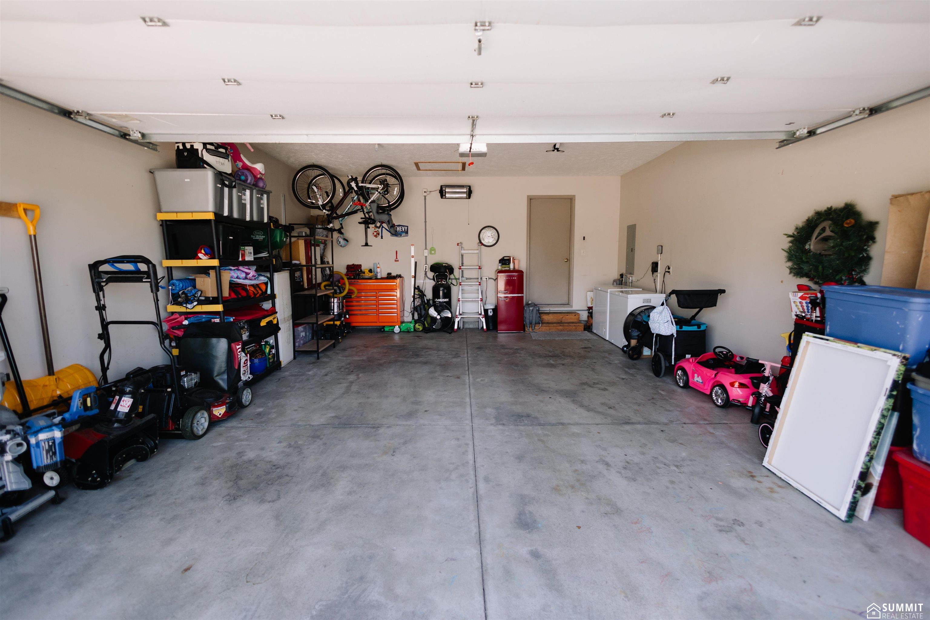 123 Meadowlark Circle