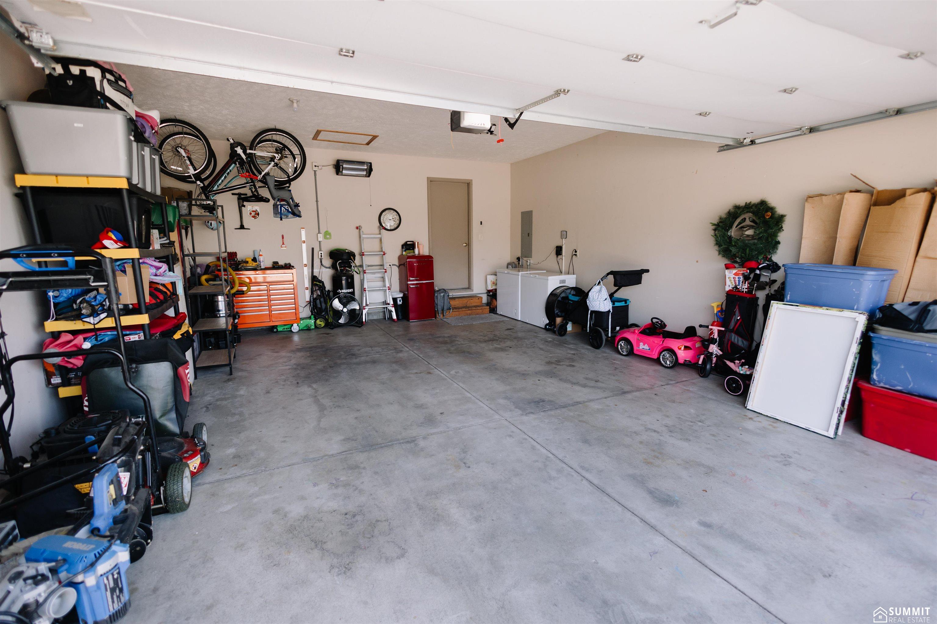 123 Meadowlark Circle