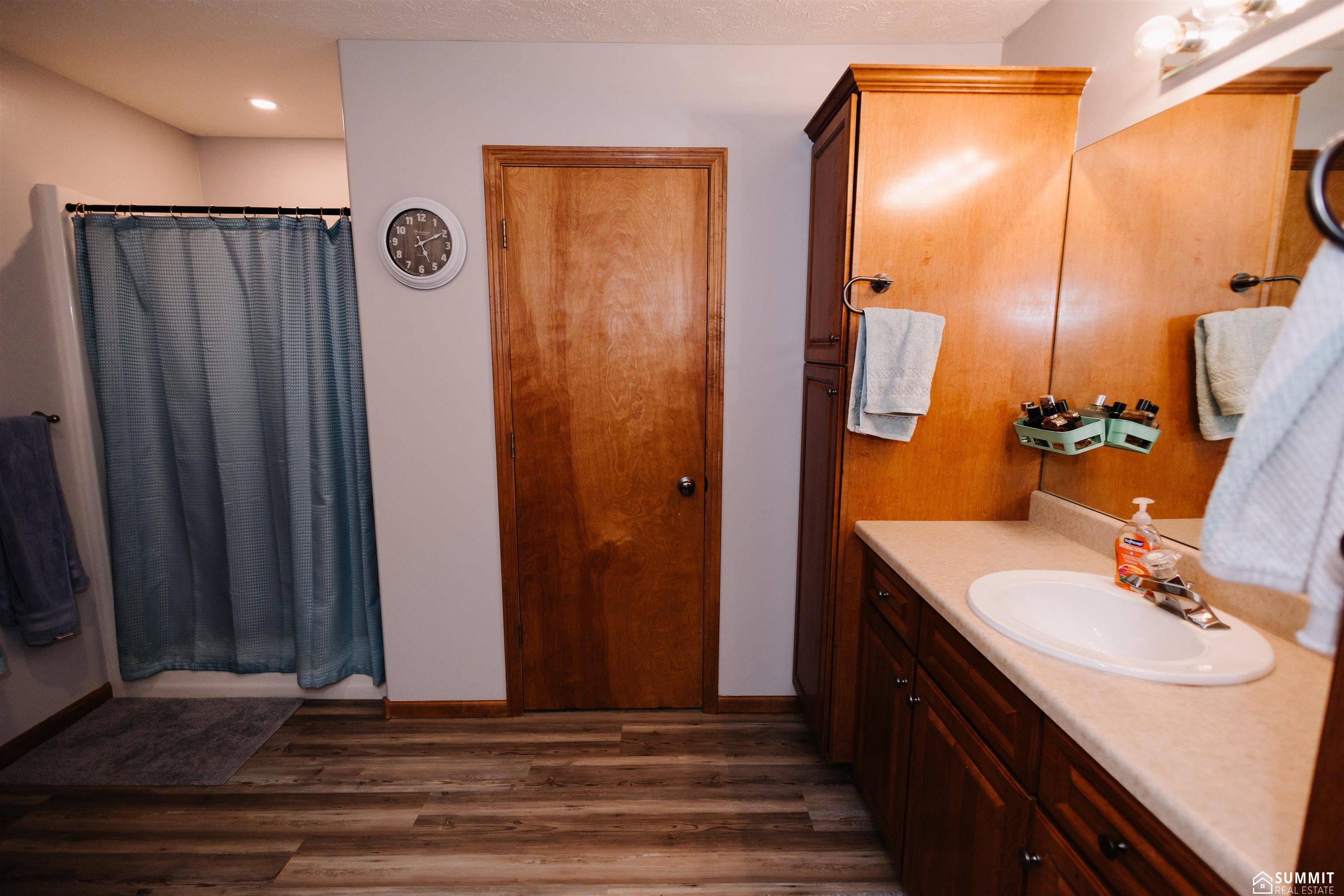 123 Meadowlark Circle