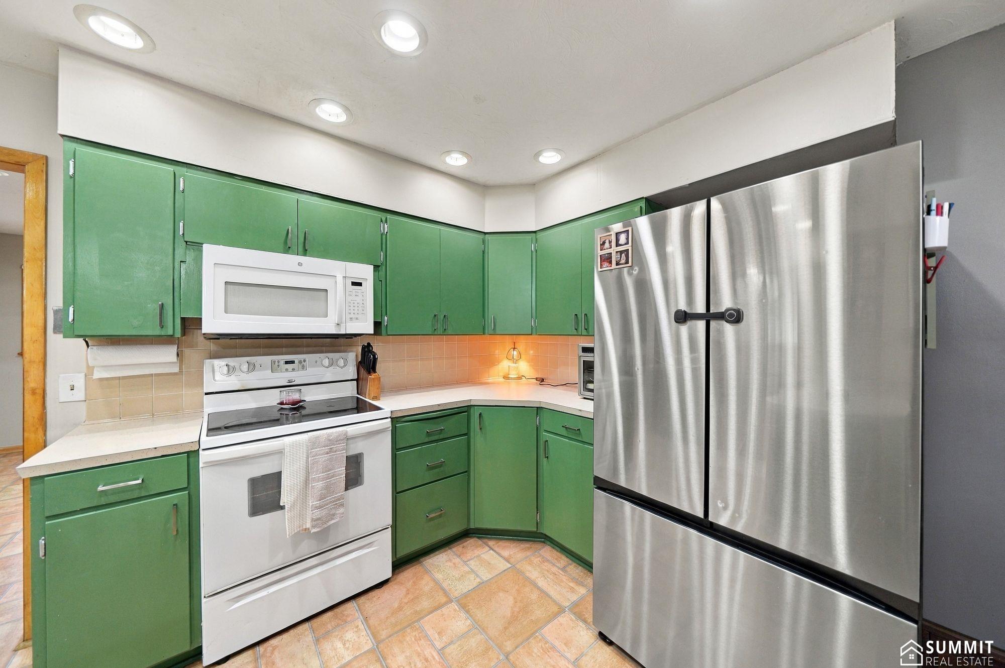 941 14th Street