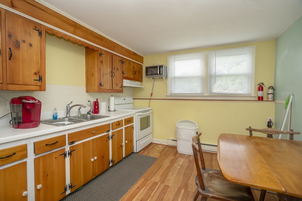 22 Beacon Ave # 2