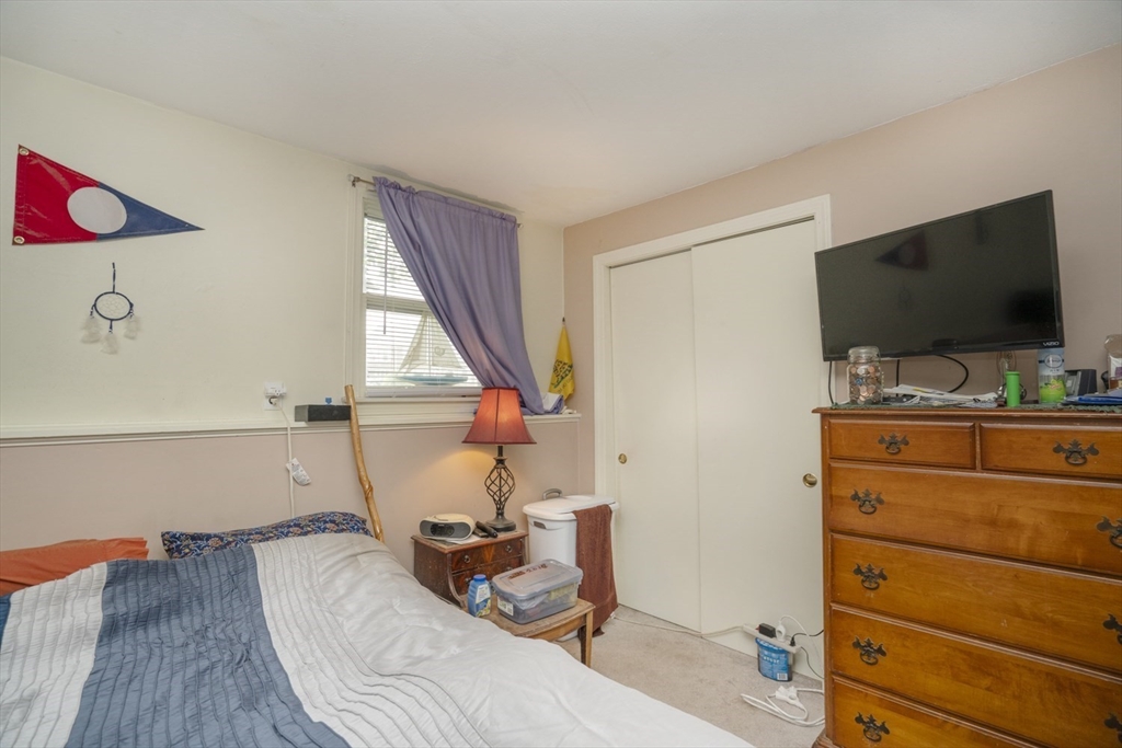 22 Beacon Ave # 2