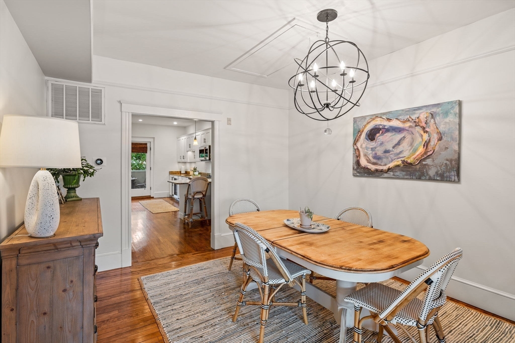 1 Bromfield Court Unit: E