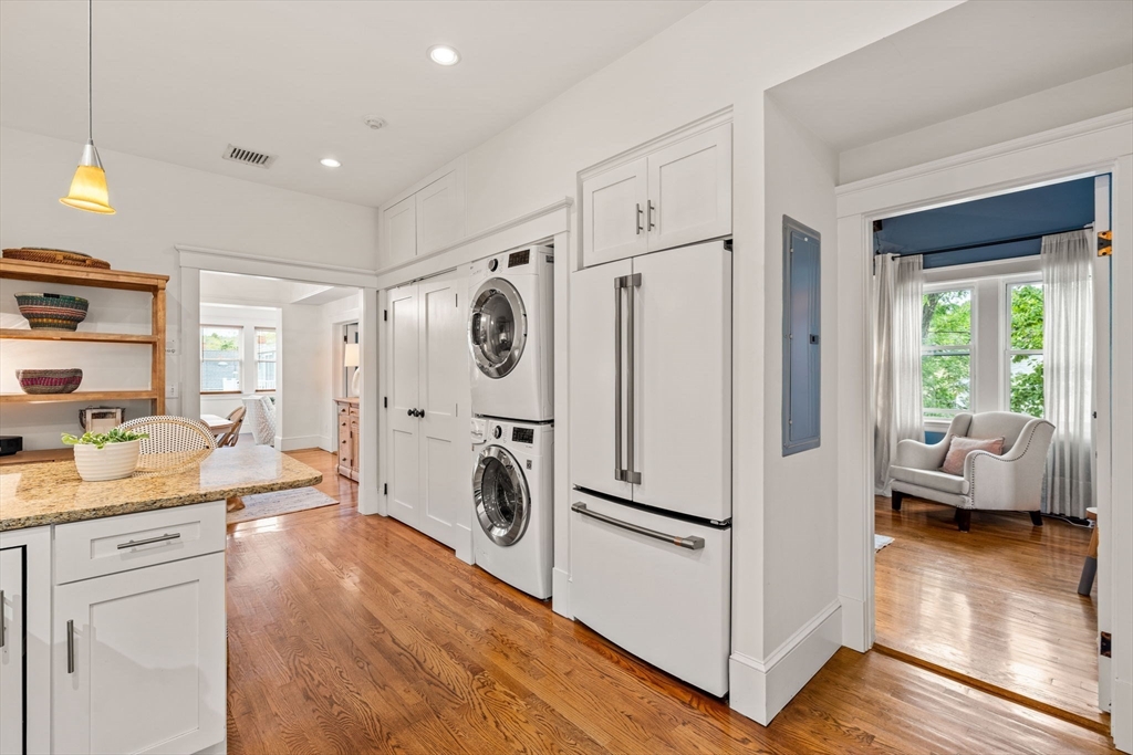 1 Bromfield Court Unit: E