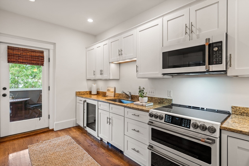 1 Bromfield Court Unit: E