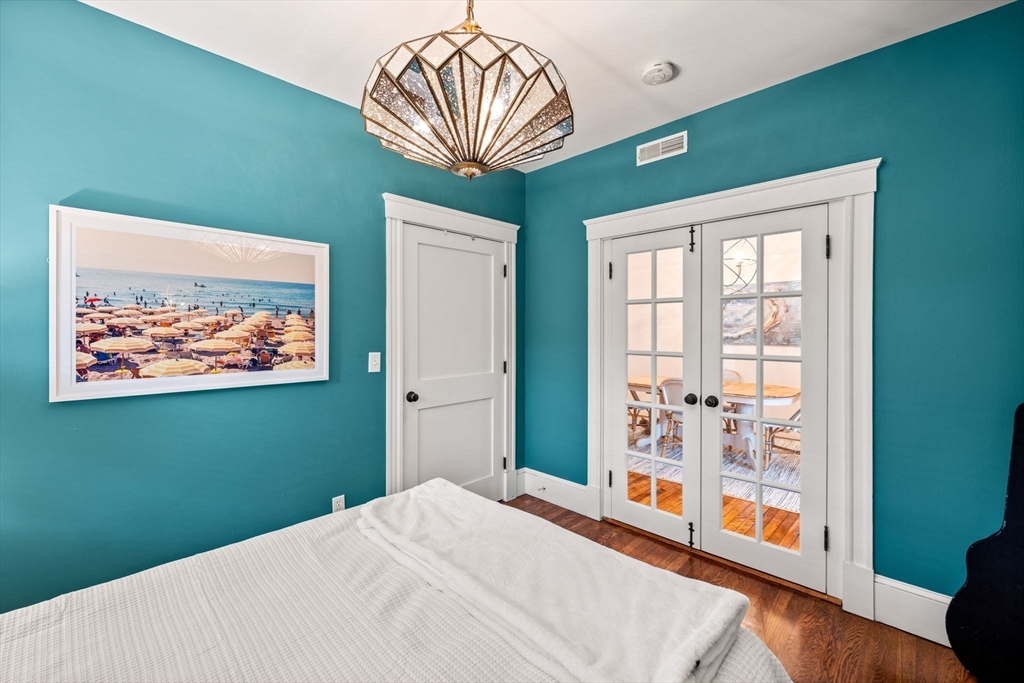 1 Bromfield Court Unit: E