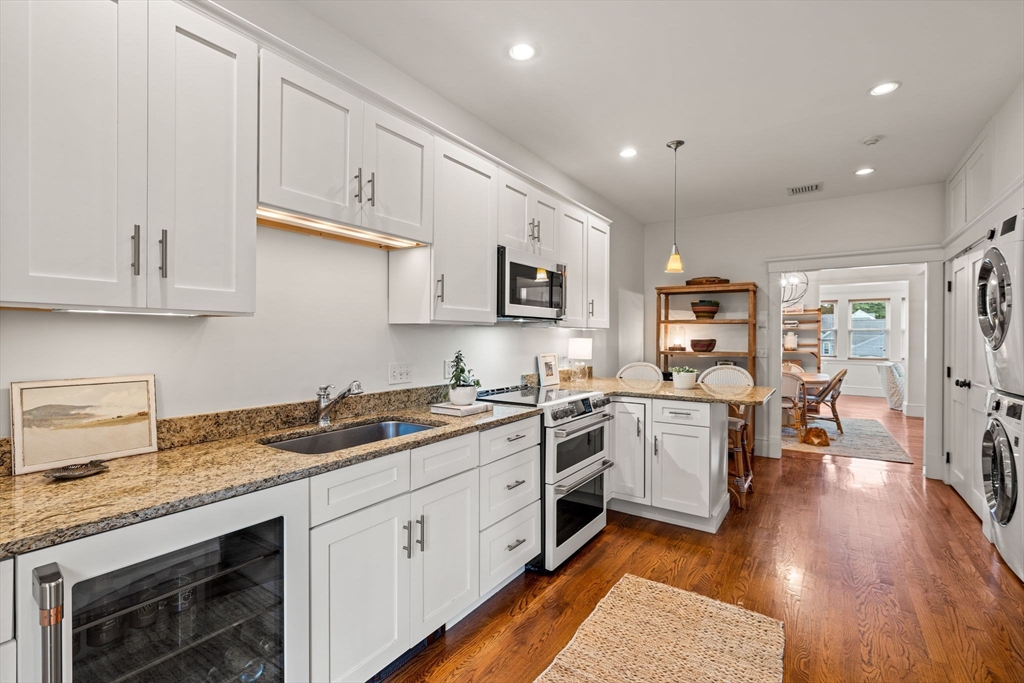1 Bromfield Court Unit: E