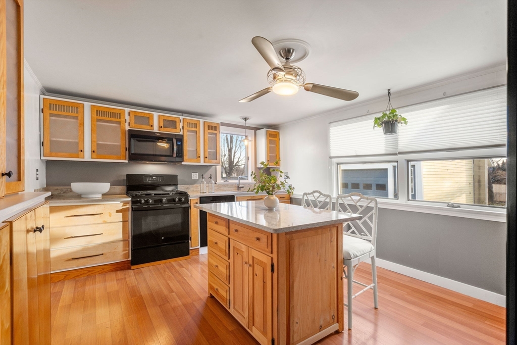 35 Ferry Rd