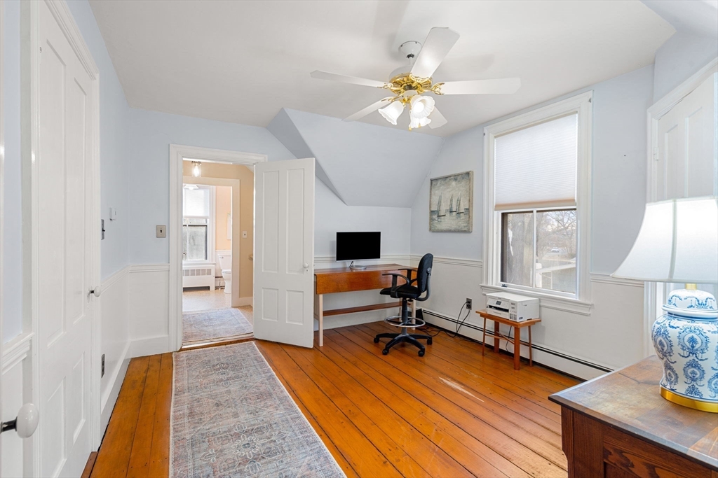 35 Ferry Rd