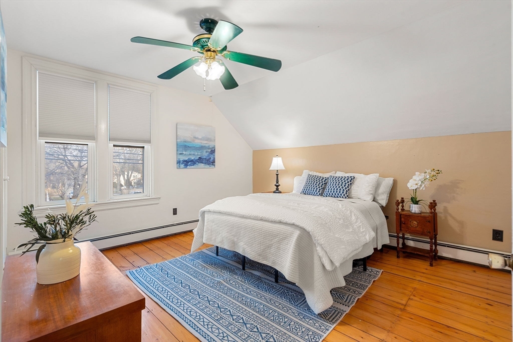 35 Ferry Rd