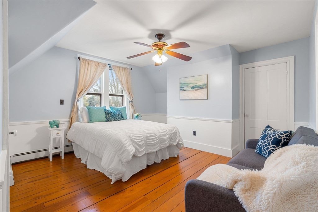 35 Ferry Rd