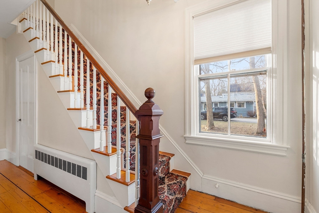 35 Ferry Rd