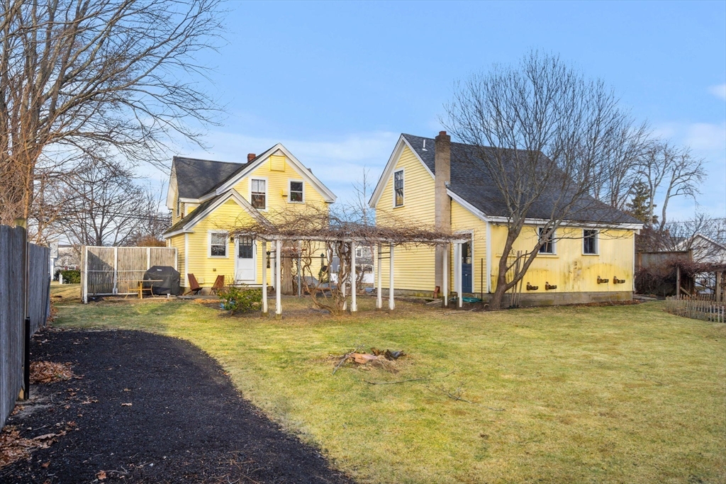 35 Ferry Rd